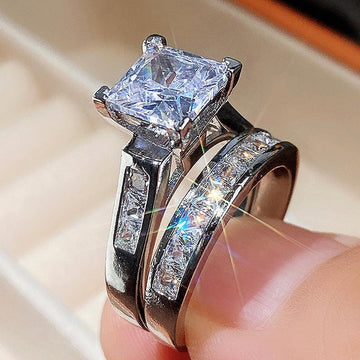 *NEW* Dazzling Square AAA+ Cubic Zirconia Diamonds Luxury Fashion Wedding Ring Set - The Jewellery Supermarket